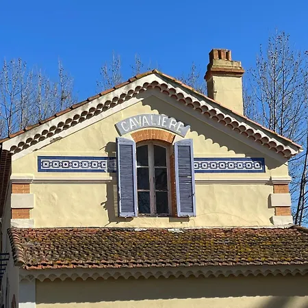 Ground Floor With Garden Apartment